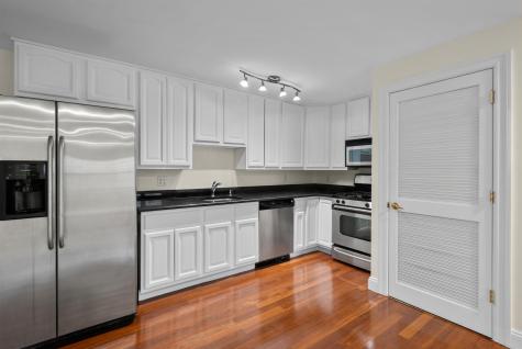 1720 New York Avenue Union City NJ 07087-0000