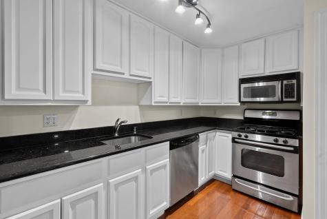 1720 New York Avenue Union City NJ 07087-0000