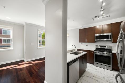 382 Kingston Court West New York NJ 07093