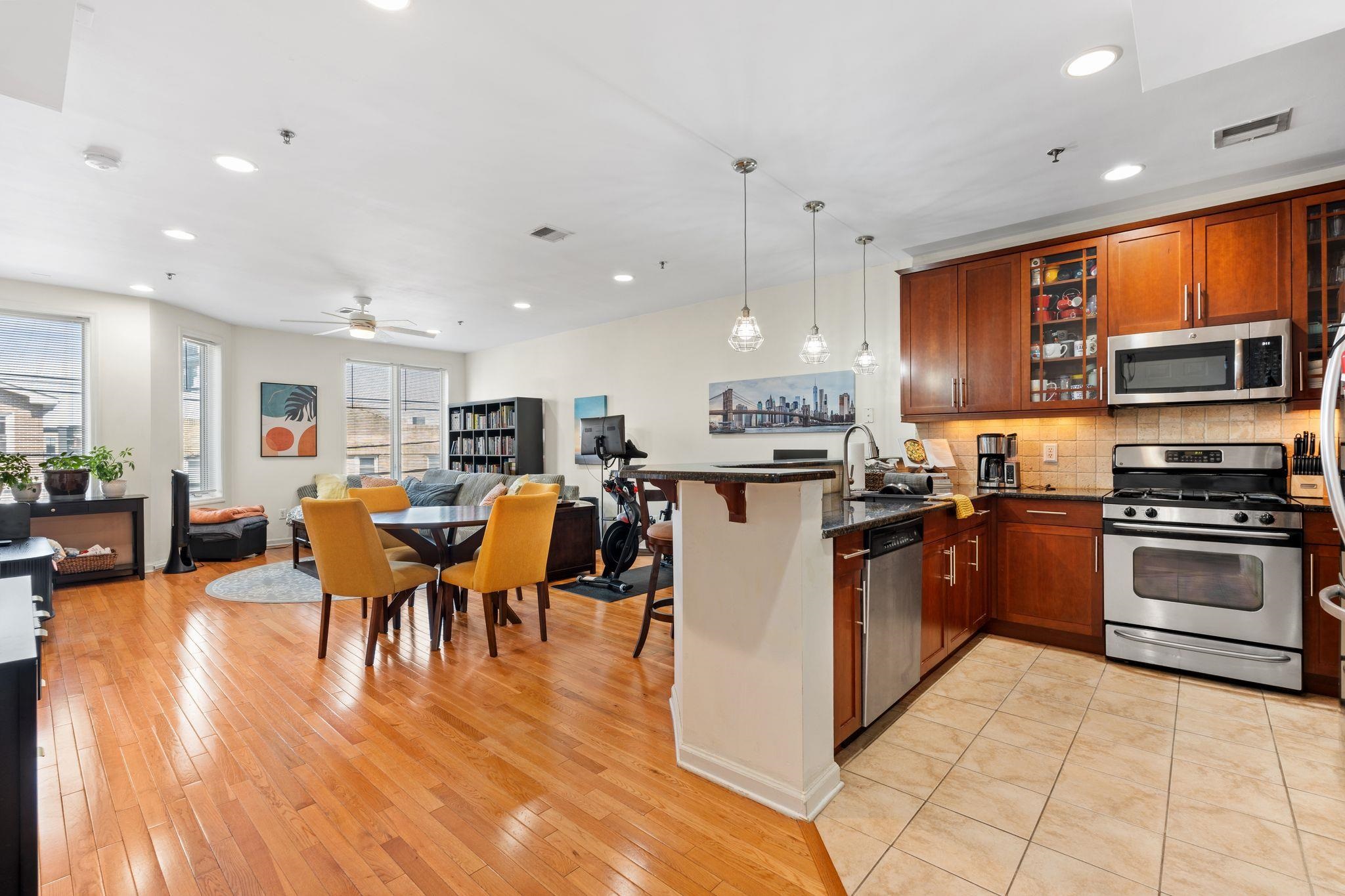 203-207 Hackensack Plank Road Weehawken NJ 07086