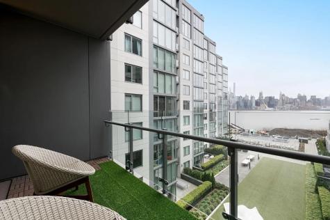 9 Avenue At Port Imperial West New York NJ 07093