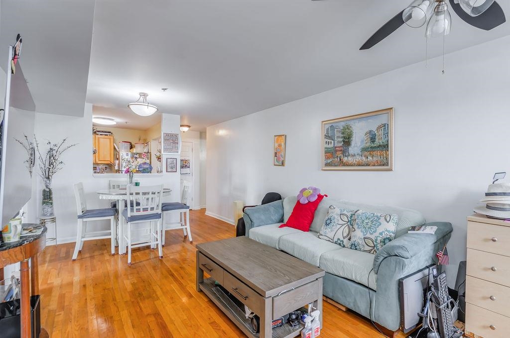 318 54th Street West New York NJ 07093