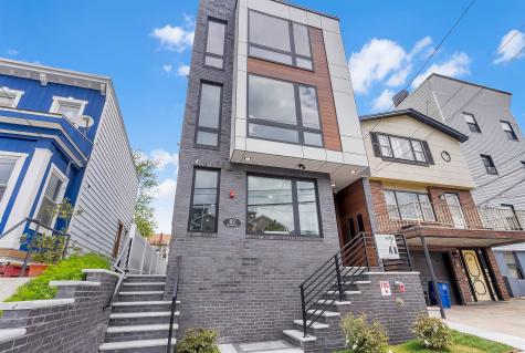 82 Pamrapo Avenue Jersey City NJ 07305