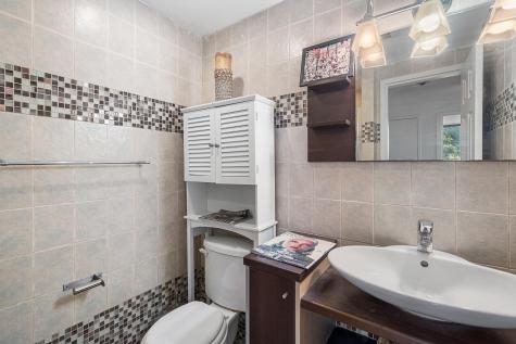 100 Manhattan Avenue Union City NJ 07087