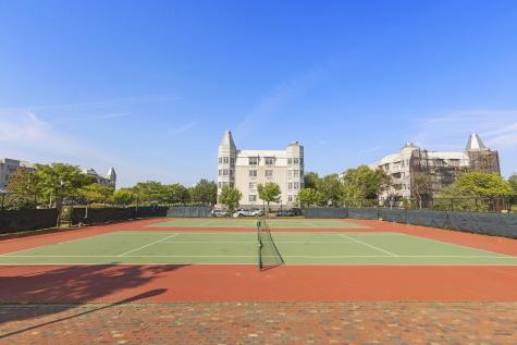 208 Shearwater Court West Jersey City NJ 07305