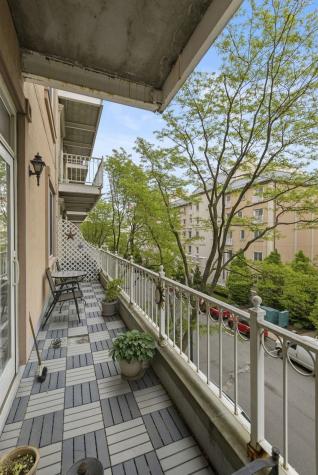 208 Shearwater Court West Jersey City NJ 07305