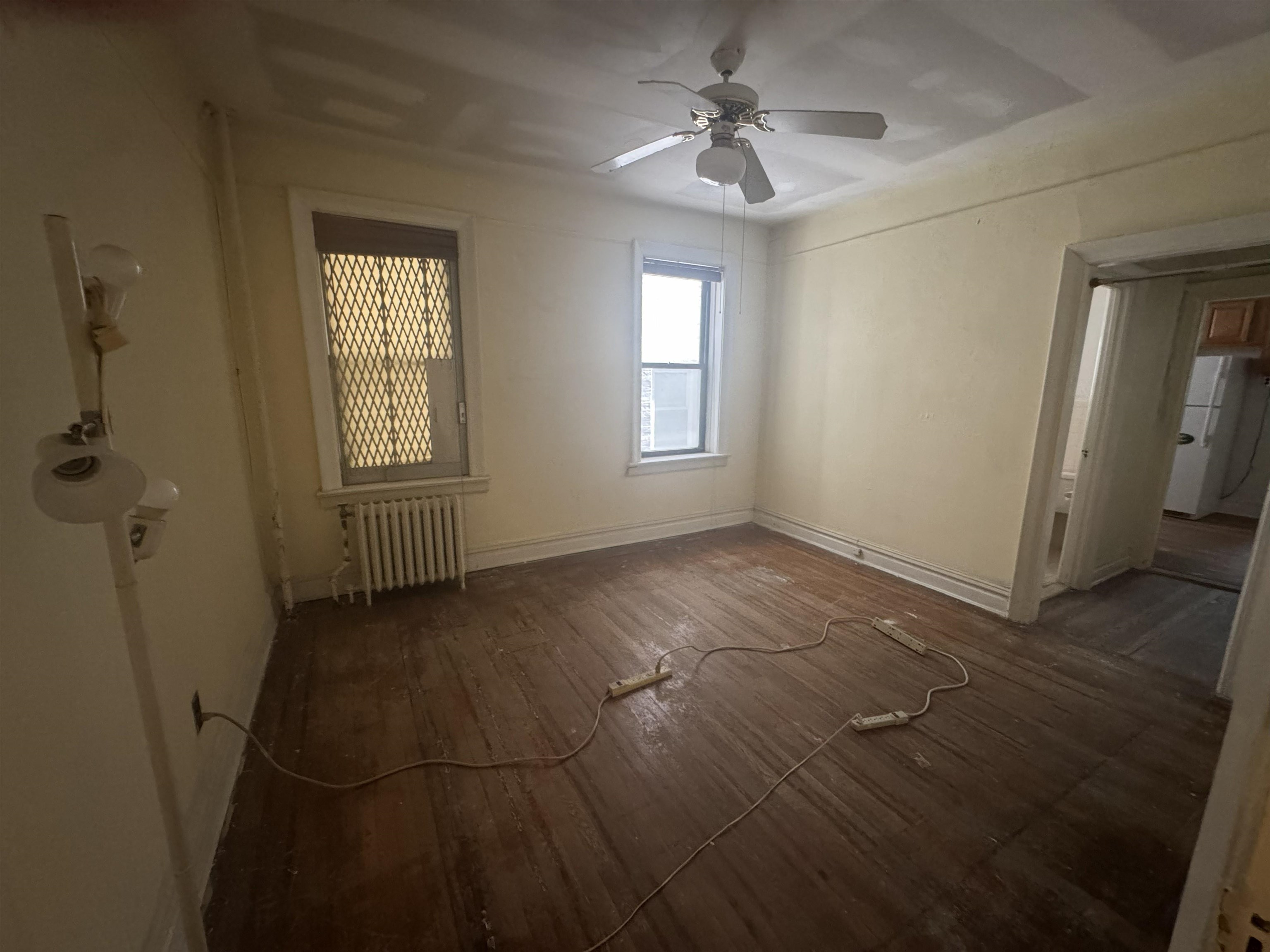 321 79th Street North Bergen NJ 07047