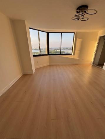 1740 Harmon Cove Tower Secaucus NJ 07094