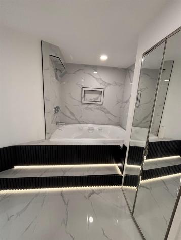 1740 Harmon Cove Tower Secaucus NJ 07094