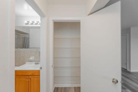 1906 Paterson Plank Road North Bergen NJ 07047-1900