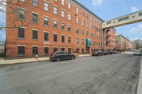 227 Christopher Columbus Drive Jersey City NJ 07302