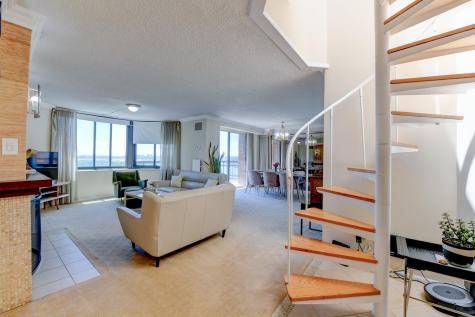 1528 Harmon Cove Tower Secaucus NJ 07094