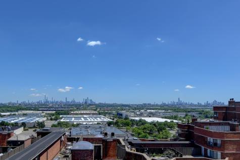 1528 Harmon Cove Tower Secaucus NJ 07094