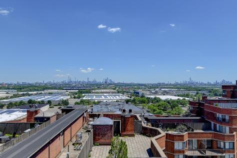 1528 Harmon Cove Tower Secaucus NJ 07094
