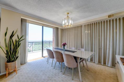 1528 Harmon Cove Tower Secaucus NJ 07094