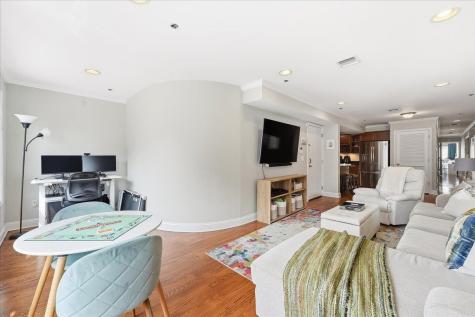 304 Palisade Avenue Union City NJ 07087
