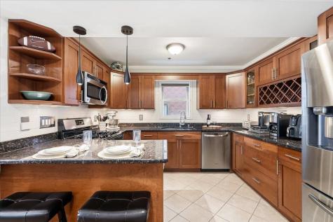 304 Palisade Avenue Union City NJ 07087