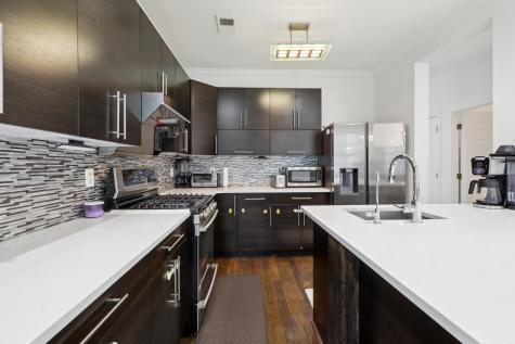 286 Roslyn Court West New York NJ 07093