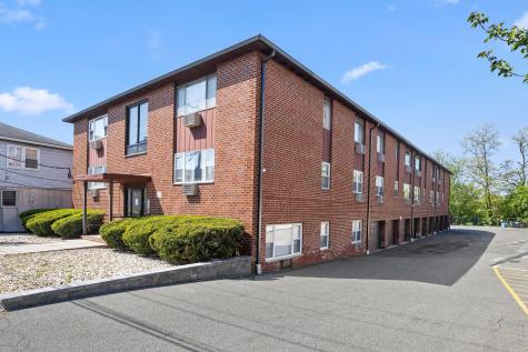 747 Riverside Avenue Lyndhurst NJ 07071