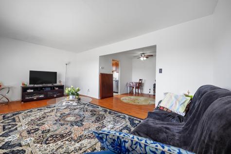 747 Riverside Avenue Lyndhurst NJ 07071