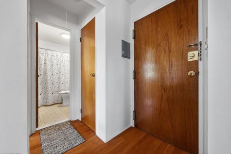 747 Riverside Avenue Lyndhurst NJ 07071