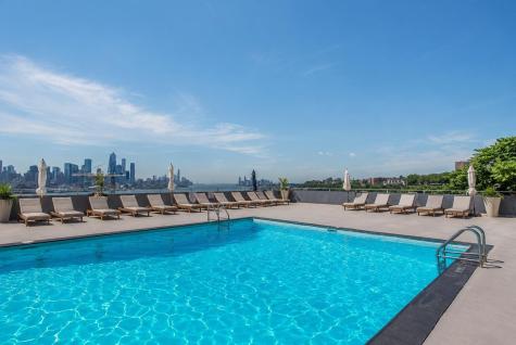 6050 Boulevard East West New York NJ 07093