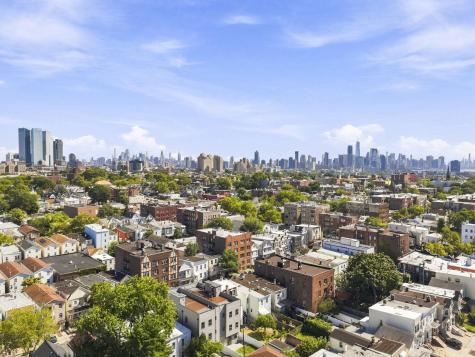 83 Lexington Avenue Jersey City NJ 07304
