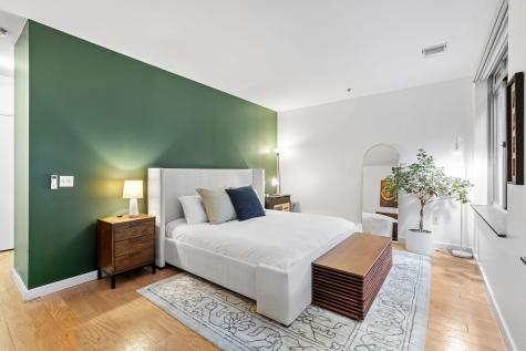 25 Mcwilliams Place Jersey City NJ 07302