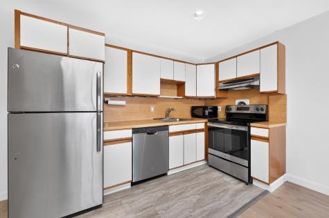 137 71st Street Guttenberg NJ 07093