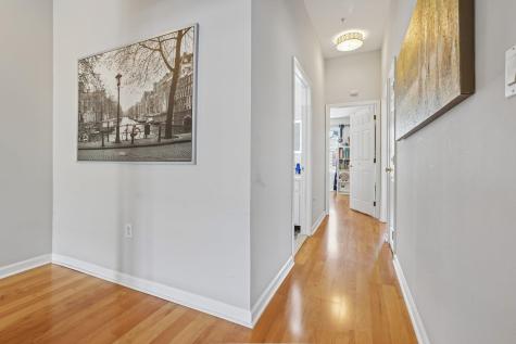 282 Roslyn Court West New York NJ 07093