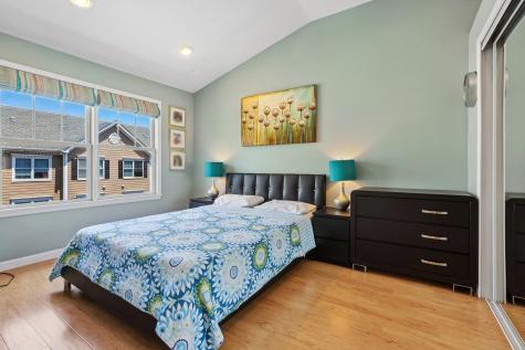282 Roslyn Court West New York NJ 07093