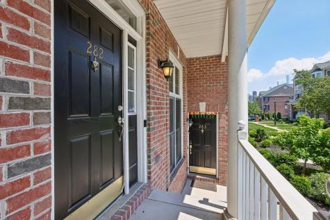 282 Roslyn Court West New York NJ 07093