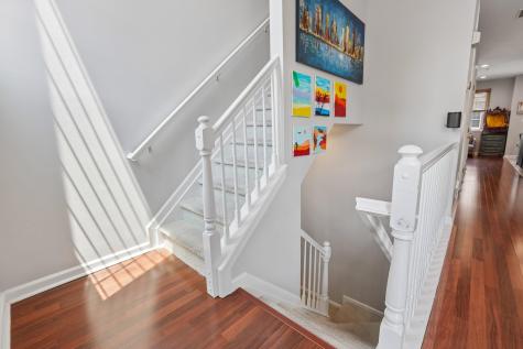 282 Roslyn Court West New York NJ 07093
