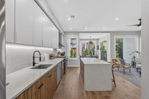 72 46th Street Weehawken NJ 07086