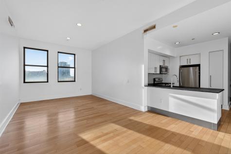4 Beacon Way Jersey City NJ 07306