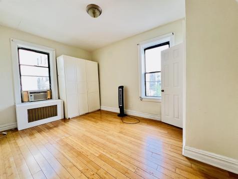118 Corbin Avenue Jersey City NJ 07306
