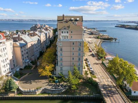 206 Shearwater Court West Jersey City NJ 07305
