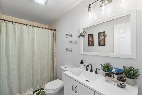 206 Shearwater Court West Jersey City NJ 07305