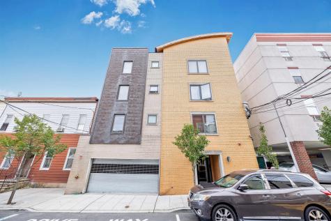 209 40th Street Union City NJ 07087