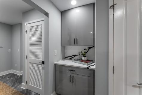 1125 Maxwell Lane Hoboken NJ 07030