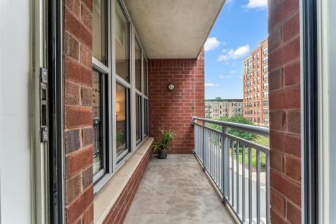 1125 Maxwell Lane Hoboken NJ 07030