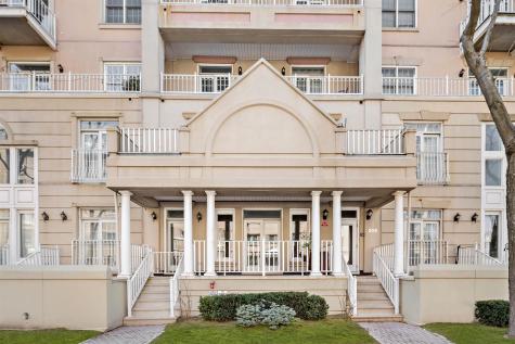 207 Shearwater Court West Jersey City NJ 07305