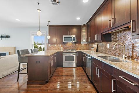 137 20th Street Union City NJ 07087