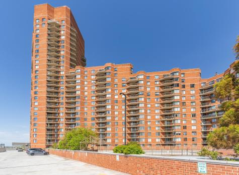 831 Harmon Cove Tower Secaucus NJ 07094-1720