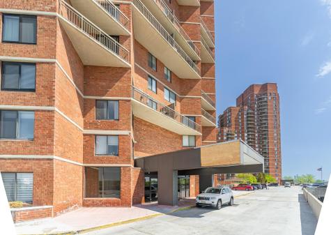 831 Harmon Cove Tower Secaucus NJ 07094-1720