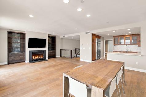 208 Shearwater Court West Jersey City NJ 07305