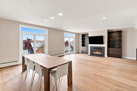 208 Shearwater Court West Jersey City NJ 07305