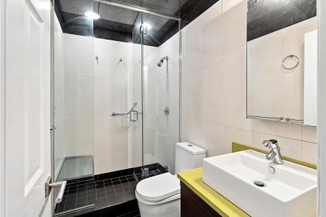 208 Shearwater Court West Jersey City NJ 07305