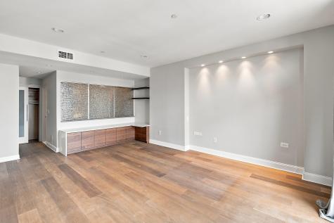 208 Shearwater Court West Jersey City NJ 07305