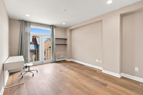 208 Shearwater Court West Jersey City NJ 07305